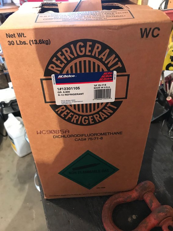 FULL KEG OF R-12 REFRIGERANT 30LBS, NOT OPENED (ITEM AT ZIELSDORF AUCTIONS)