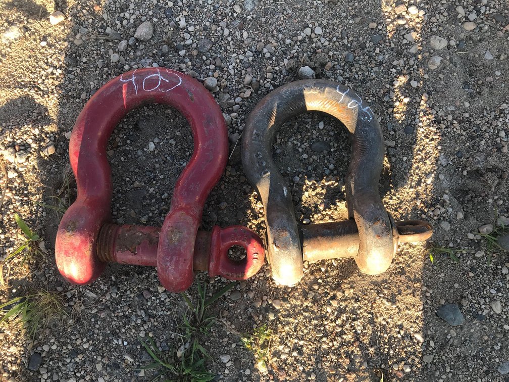 (2) HEAVY DUTY CLEVIS (ITEM AT ZIELSDORF AUCTIONS) 
