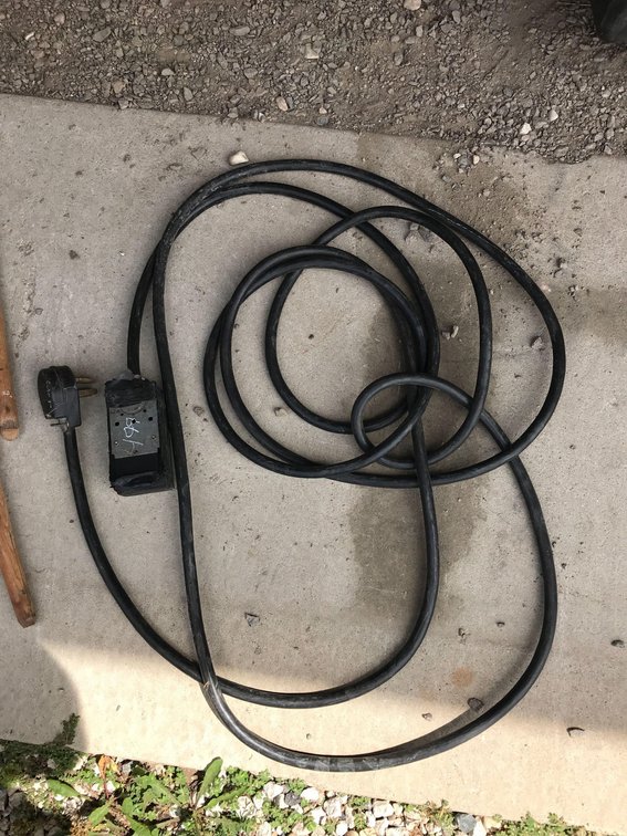 220 VOLT EXTENSION CORD (ITEM AT ZIELSDORF AUCTIONS)