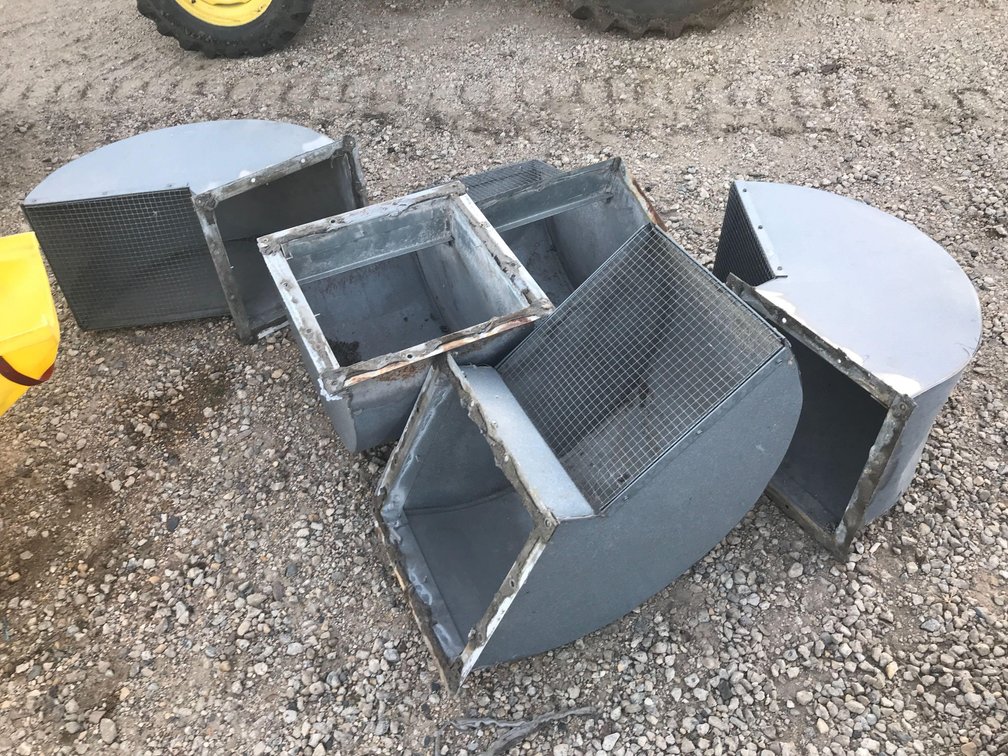 (5) BIN ROOF VENTS (ITEM AT ZIELSDORF AUCTIONS)