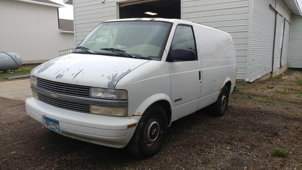 (TITLE) 1997 CHEVROLET ASTRO VAN 3 DOOR CARGO VAN, 392,073 MILES, AM/FM/TAPE, ONE OWNER,RWD,V6, 4.3L