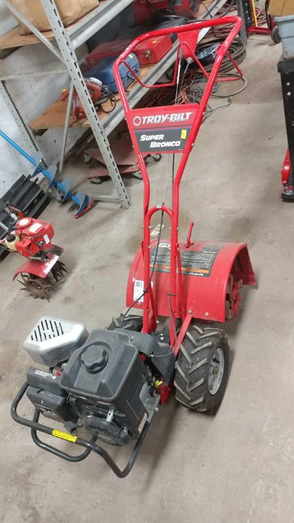 TROY BILT SUPER BRONCO 17" TILLER 