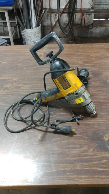DEWALT 1/2" ELECTRIC DRILL