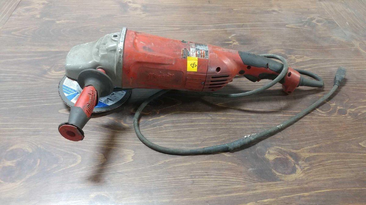 MILWAUKEE 8" ANGLE GRINDER