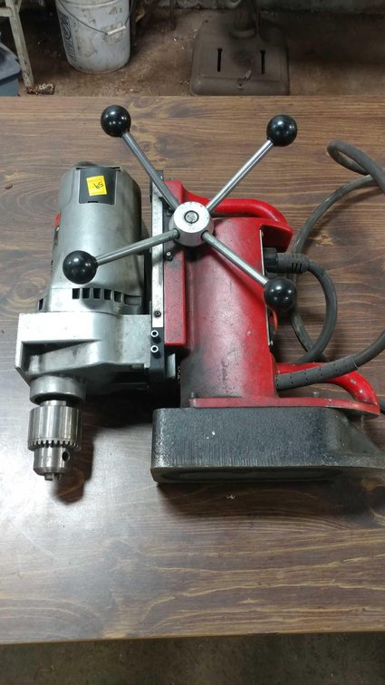 MILWAUKEE MAG DRILL
