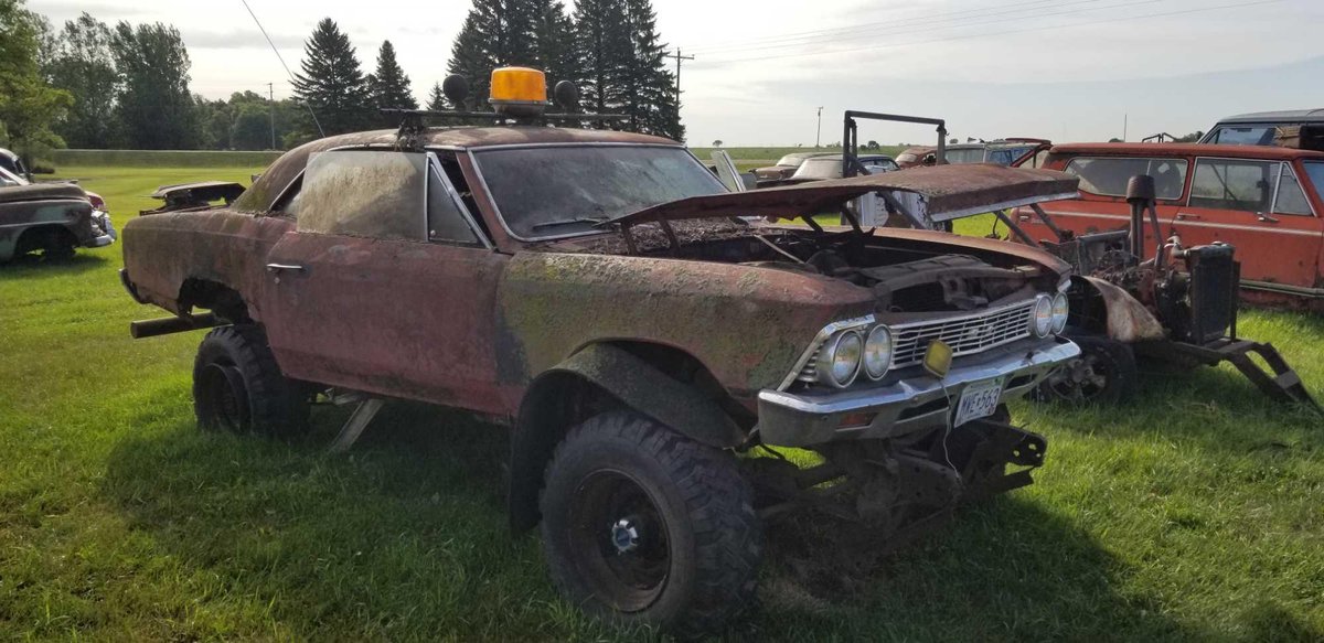 1966 MALIBU ON FULL-SIZE 4X4 BLAZER CHASSIS, MANUAL TRANS, 350 MOTOR ( NO TITLE)