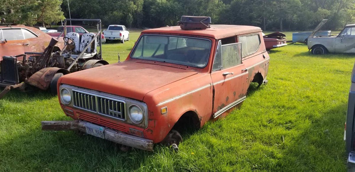 1974 IH SCOUT 2, MANUAL, 4X4,  V8 MOTOR (NO TITLE)