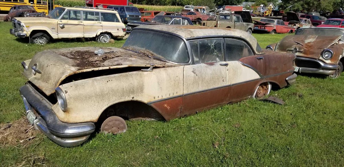 1955 OLDSMOBILE HOLIDAY, MOTOR V8( NO TITLE) 