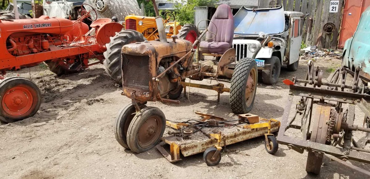 ALLIS CHALMER NF, 9.5 X 24 REARS, WOODS BELLY MOWER