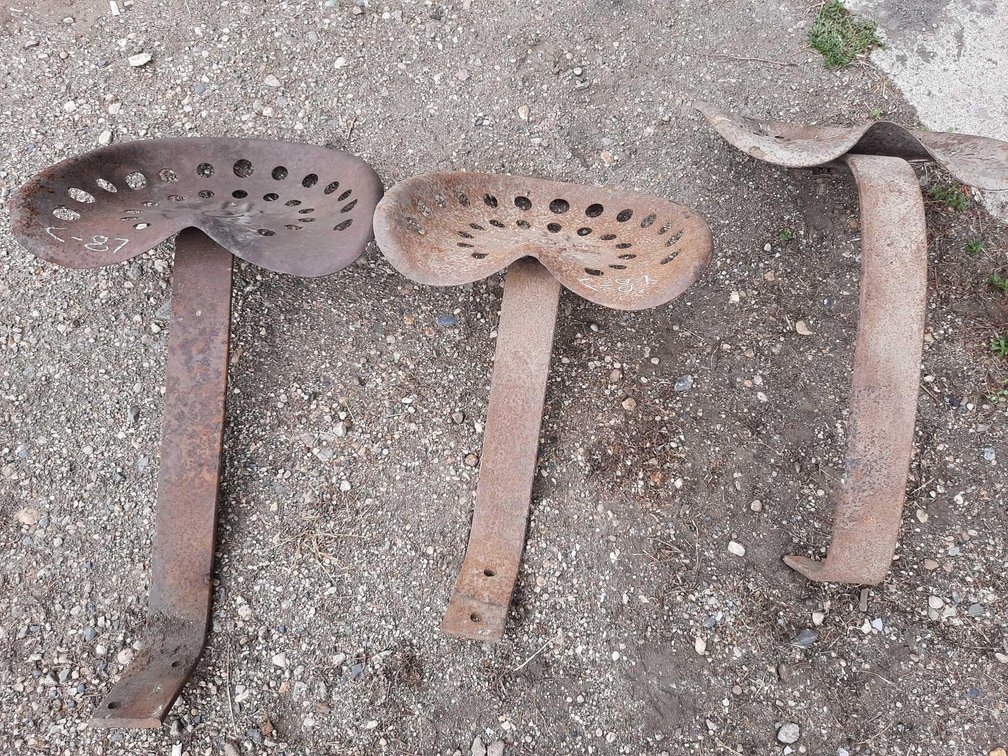 (3) STEEL SEATS WITH BRACKETS