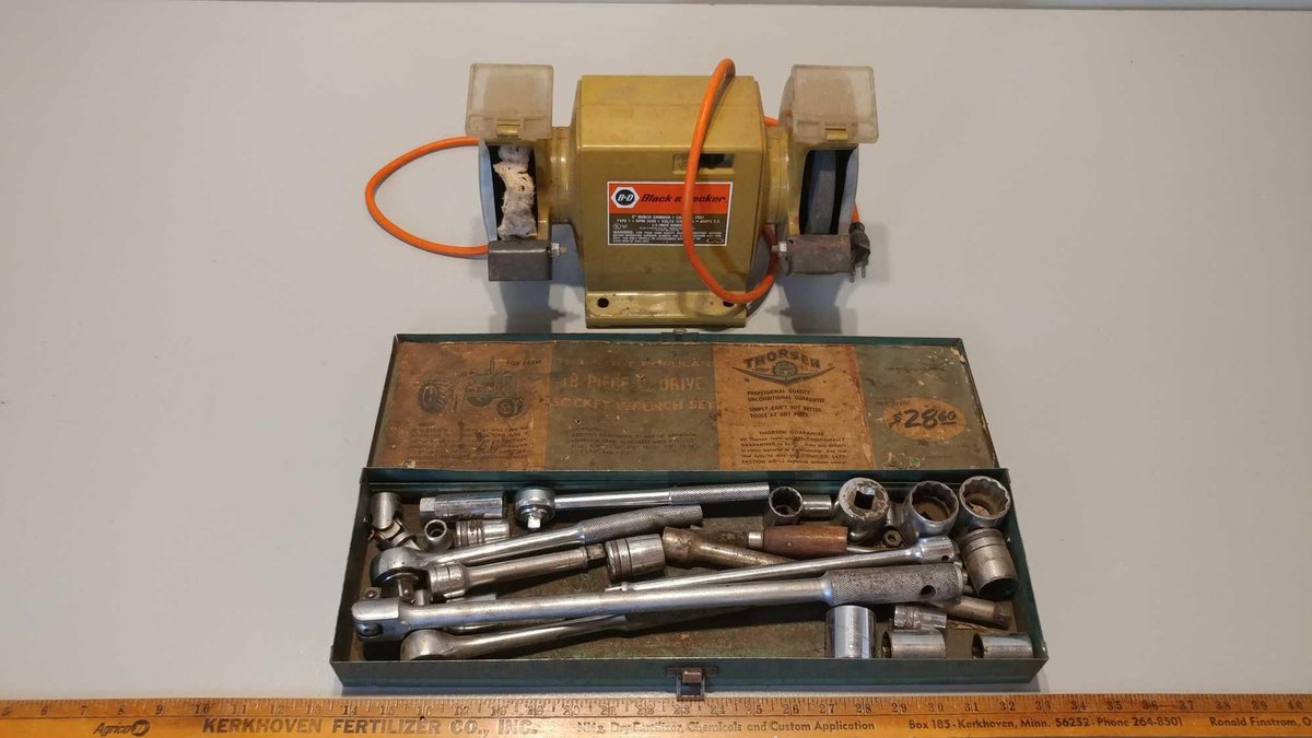 BLACK & DECKER 5" BENCH GRINDER and RATCHETS & SOCKETS