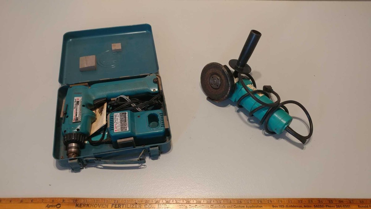 MAKITA 3/8" CORDLESS DRILL & CHARGER and 4" ANGLE GRINDER