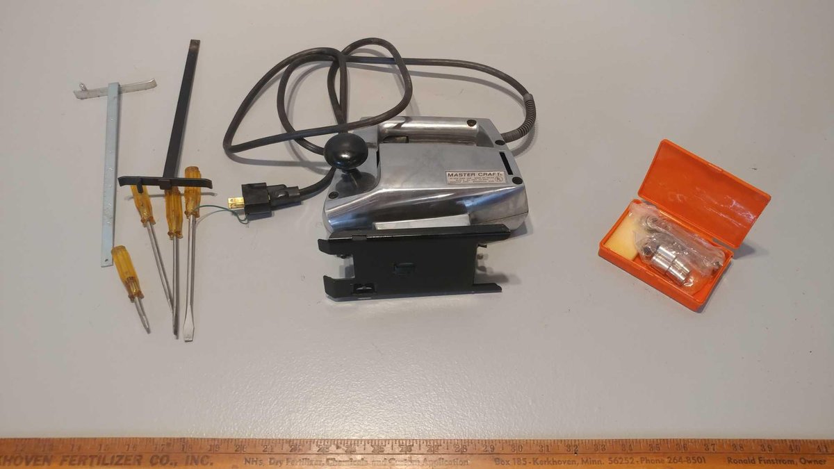 MASTER CRAFT JIG SAW (110-115 V)
