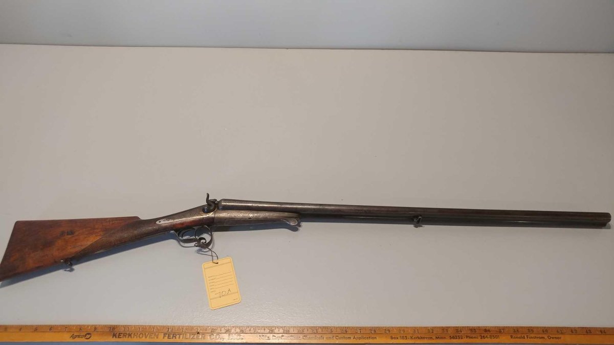 AMONIN DOUBLE BARREL 16 GAUGE SHOTGUN