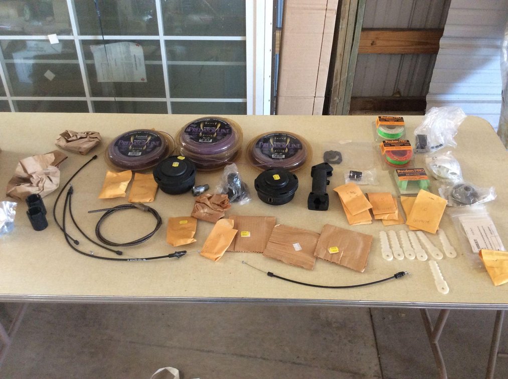 ASSORTMENT TRIMMER LINES & TRIMMER PARTS