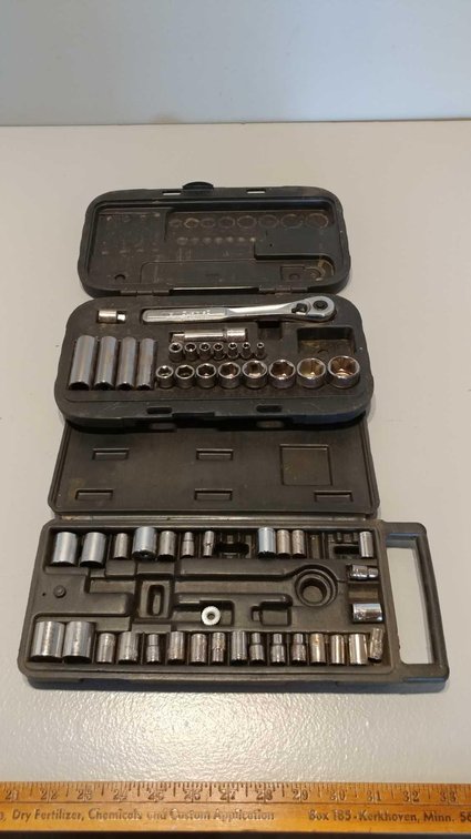  1/4" SOCKETS, CRAFTSMAN 1/4",3/8" DRIVE SOCKET WRENCH SET