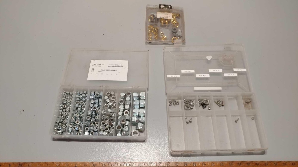 PLASTIC ORGANIZER WITH NUTS OF VARIOUS SIZES,ORGANIZER WITH SCREWS, GROMMETS KIT