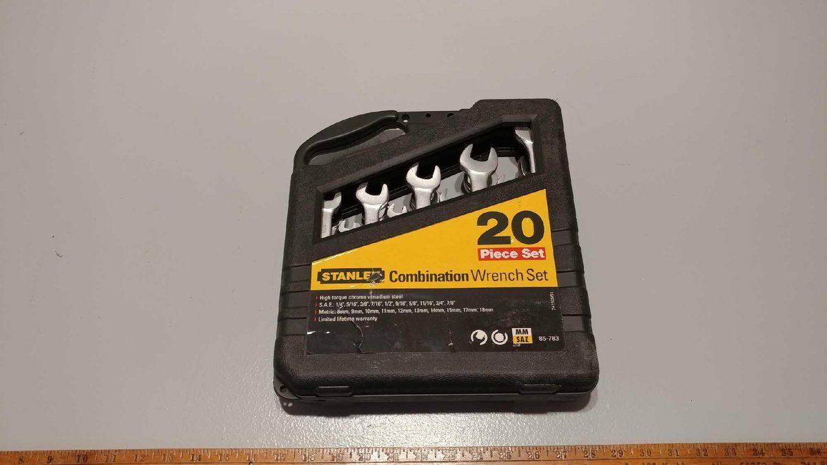 STANLEY  20 PIECE COMBINATION WRENCH SET ,STANDARD AND METRIC, COMPLETE