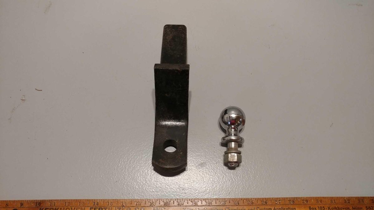 RECEIVER HITCH WITH 2" DROP,VALLEY NUMBER 2 BALL