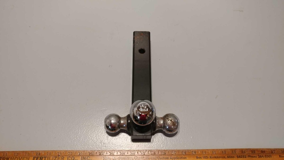 TRI BALL RECEIVER HITCH