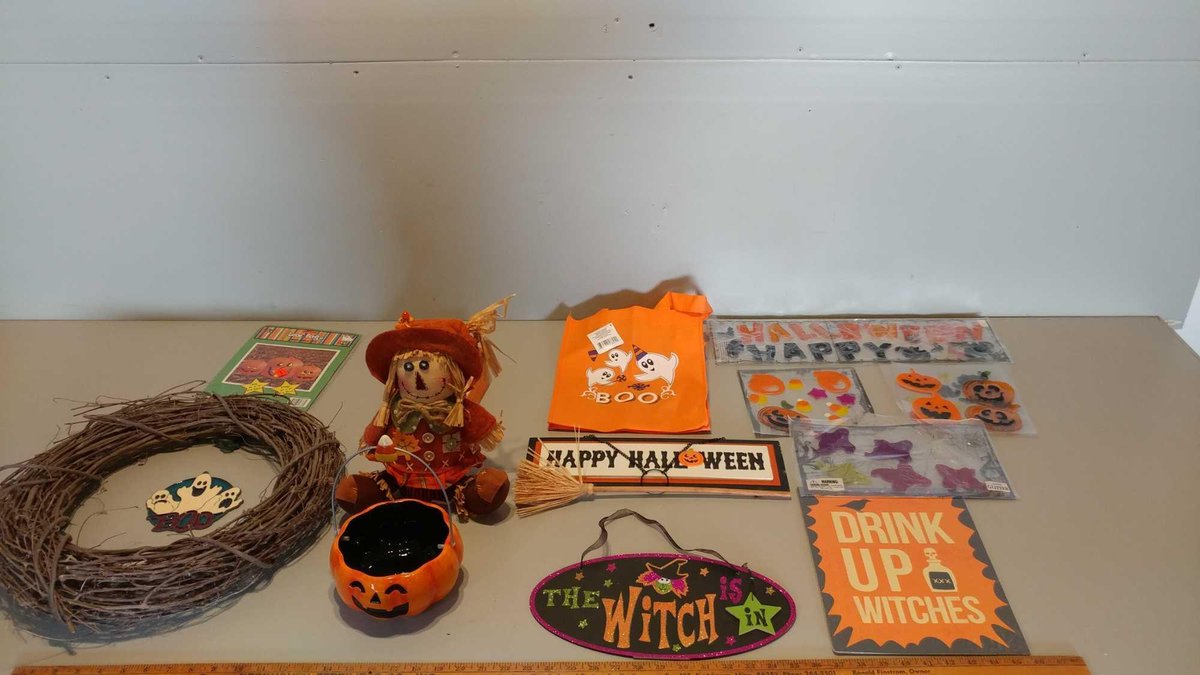 DECORATIVE SCARE CROW, WREATH, & ASSORTMENT OF HALLOWEEN DECORATIONS