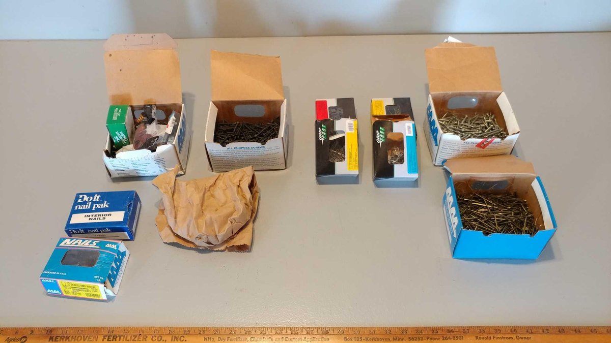 LARGE ASSORTMENT OF SCREWS & NAILS AND ASSORTMENT OF MISC HARDWARE