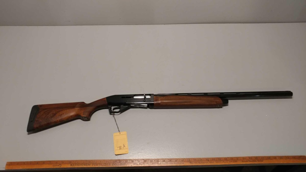 BENELLI GRADE 1, 12 GAUGE SEMI AUTO, 2 3/4 OR 3, SN T225466R
