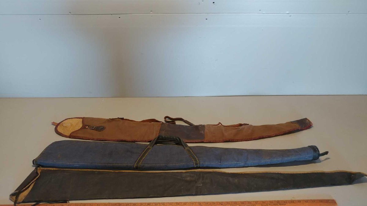 I-16 (2) SLEEVE GUN CASES, & KOLPIN BLUE FULL ZIP LINED GUN CASE, (ITEMS AT ZIELSDORF AUCTIONS)