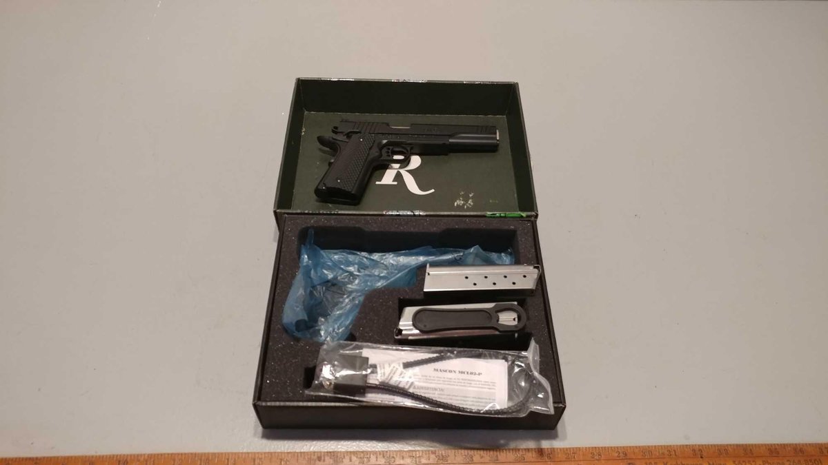 (I-224) REMINGTON 1911 SEMI-AUTO PISTOL, 10 MM, 6" BARREL, HUNTER VERSION, (2) 8 SHOT CLIPS, HIGH VI