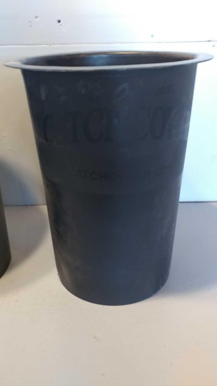(I-492) (2) NEW, THE ORIGINAL CATCH COVER 18" HOLE SLEEVES, MADE IS USA, (ITEM AT ZIELSDORF AUCTION)