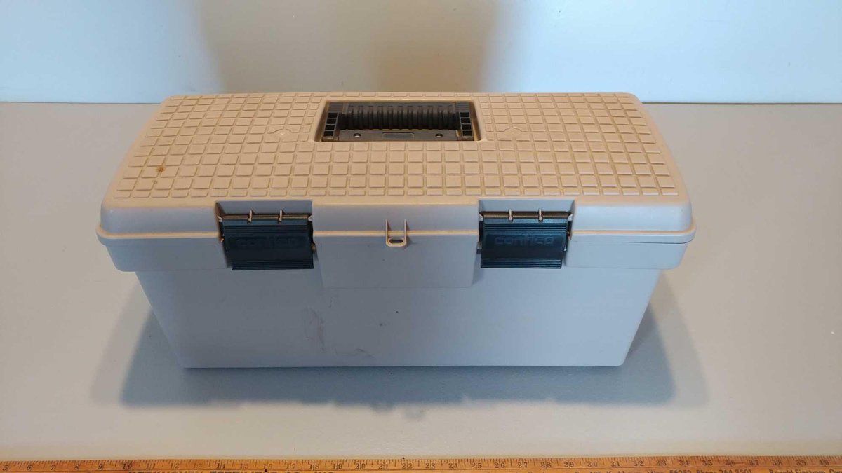 (I-38) STORAGE BOX (ITEM AT ZIELSDORF AUCTIONS)