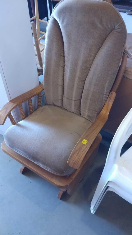 WOODEN GLIDER ROCKER