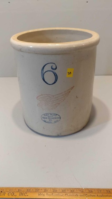 RED WING UNION STONEWARE 6 GALLON CROCK