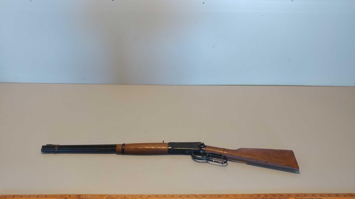 DAISY MODEL 1894, LEVER ACTION BB GUN