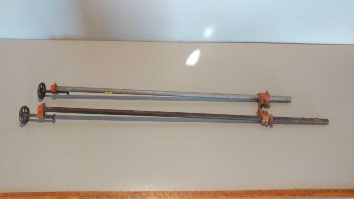 (2) BAR CLAMPS