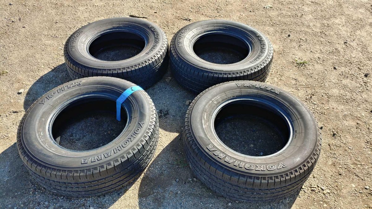 (I-2) (4) YOKOHAMA YK-HTX P265/70 R17 APPROX. 9/32 TREAD TIRES