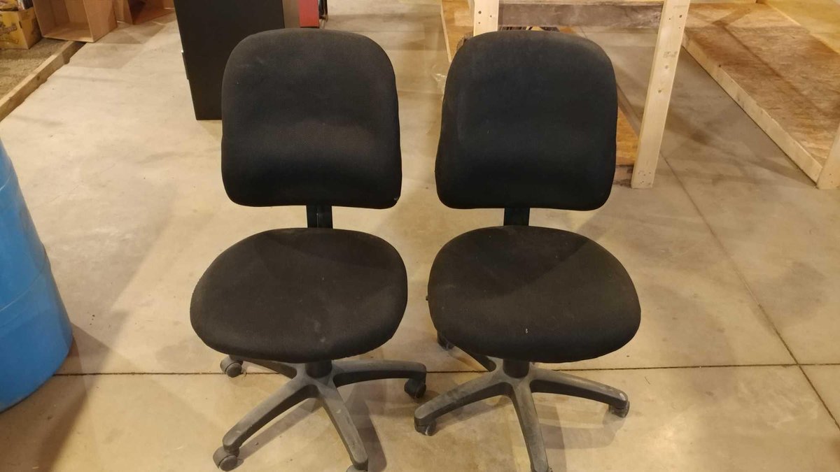 (I-64) (2) OFFICE CHAIRS