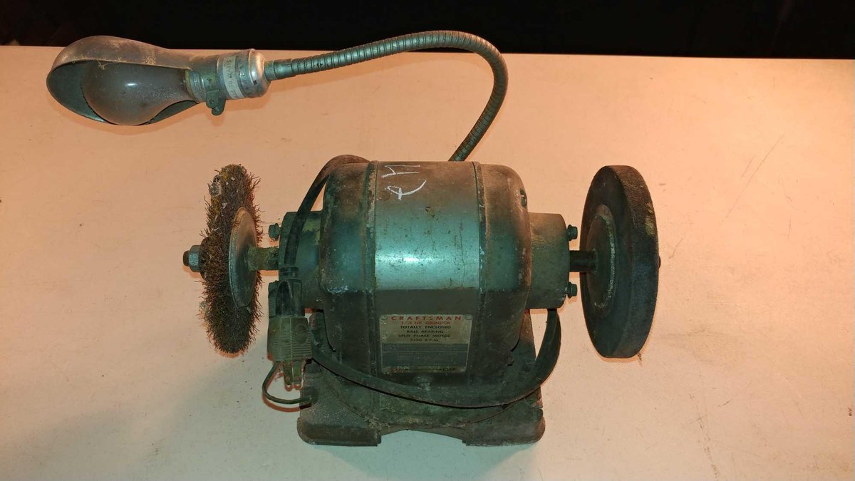 CRAFTSMAN 1/3 HP BENCH GRINDER