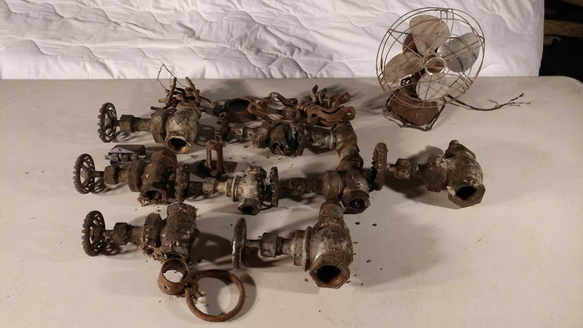 VINTAGE FAN AND WATER VALVES