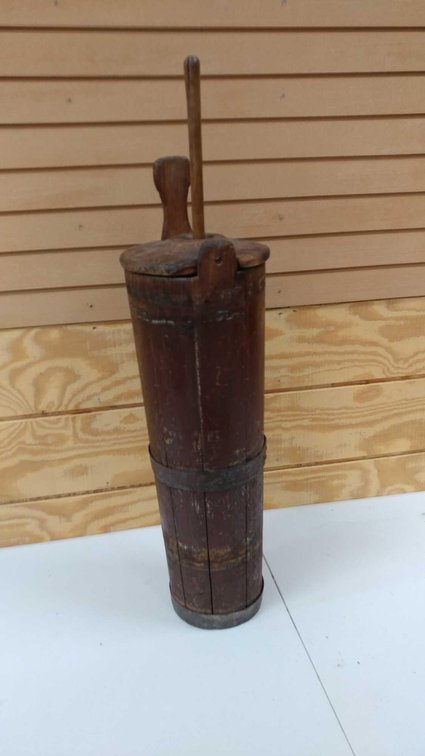 ANTIQUE BUTTER CHURN, WOODEN