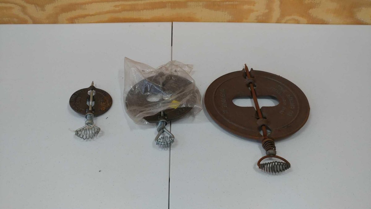 CAST IRON DAMPERS (4", 7" AND 10")