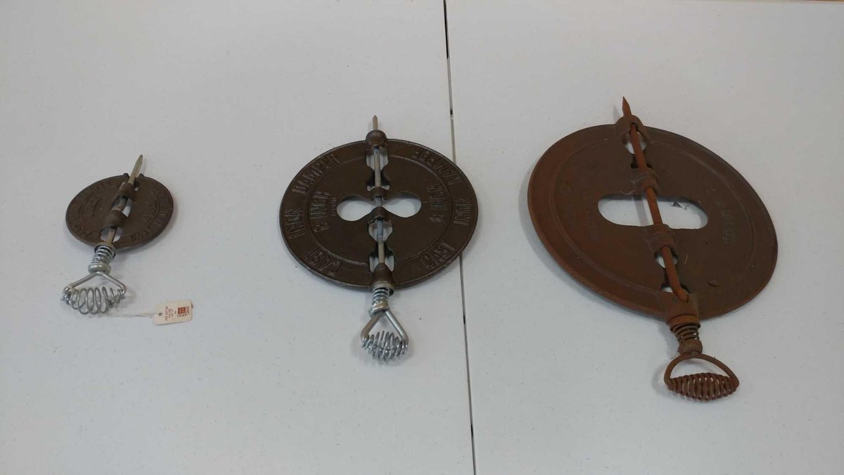 CAST IRON DAMPERS (4", 8" AND 10")