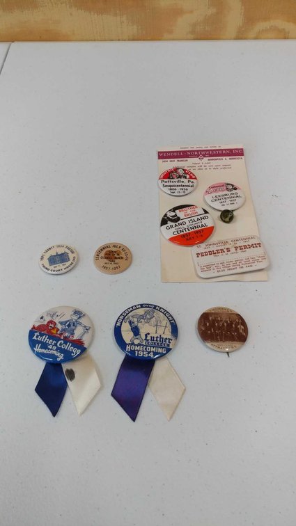 BUTTONS - 1954 POPE CO PAGEANT, WHITEHEAD & HUAG CO, WOODEN NICKEL, AND CARD OF CENTENNIAL BUTTONS