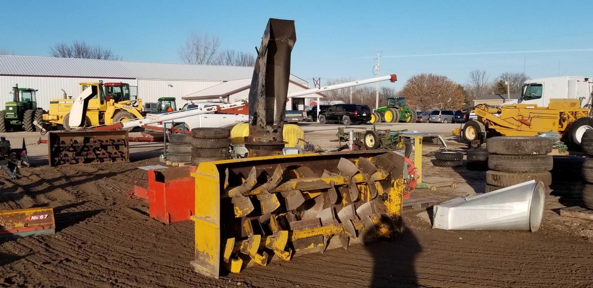 (I-47) LORENZ 8'  SNOWBLOWER, 540 PTO, PTO IN BACK ROOM  (ITEM AT ZIELSDORF AUCTIONS)