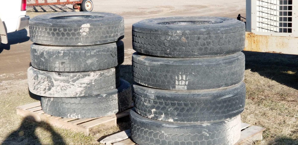  (I-34) (8) 295-75R22.5 TIRES (ITEM AT ZIELSDORF AUCTIONS)