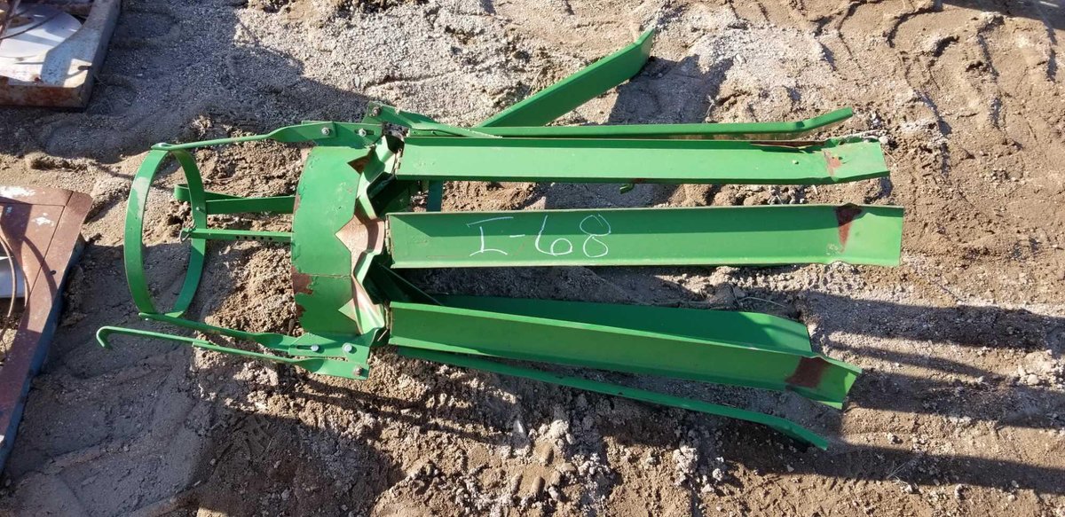  (I-68) GRAIN BIN SPREADER  (ITEM AT ZIELSDORF AUCTIONS)