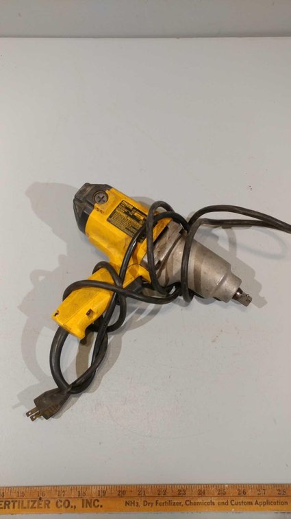 (I-71) DEWALT 120 VOLT 1/2 IMPACT   (ITEM AT ZIELSDORF AUCTIONS)