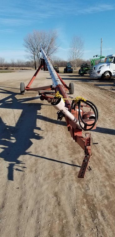 (I-2) FETREL 10" X 66' AUGER SWING HOPPER 540 PTO HYD RAISE AND LOWER (ITEM AT ZIELSDORF AUCTIONS)