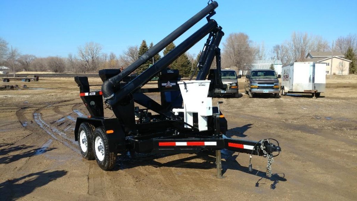 TRAVIS HITCH DOCK SC2200 SEED CART  2 BOX SEED TENDER, SCALE, HONDA ENGINE W/ ELECTRIC START, TANDEM