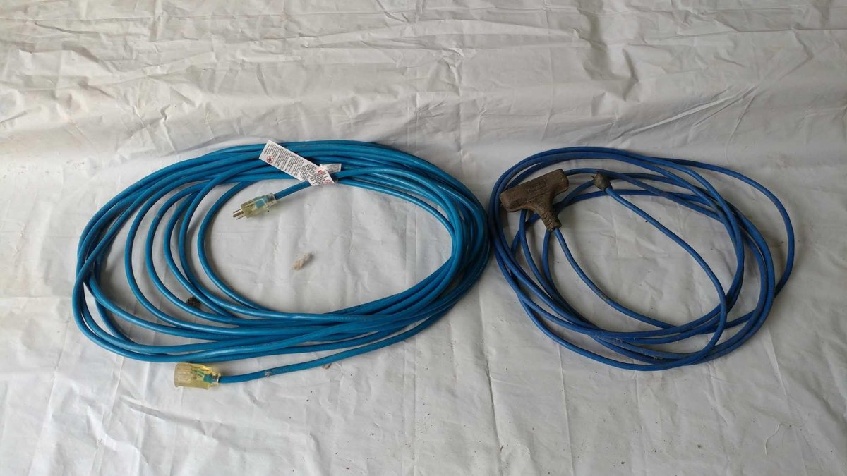 (B) OUTDOOR EXTENSION CORD (12 GAUGE, UNKNOWN LENGTH)